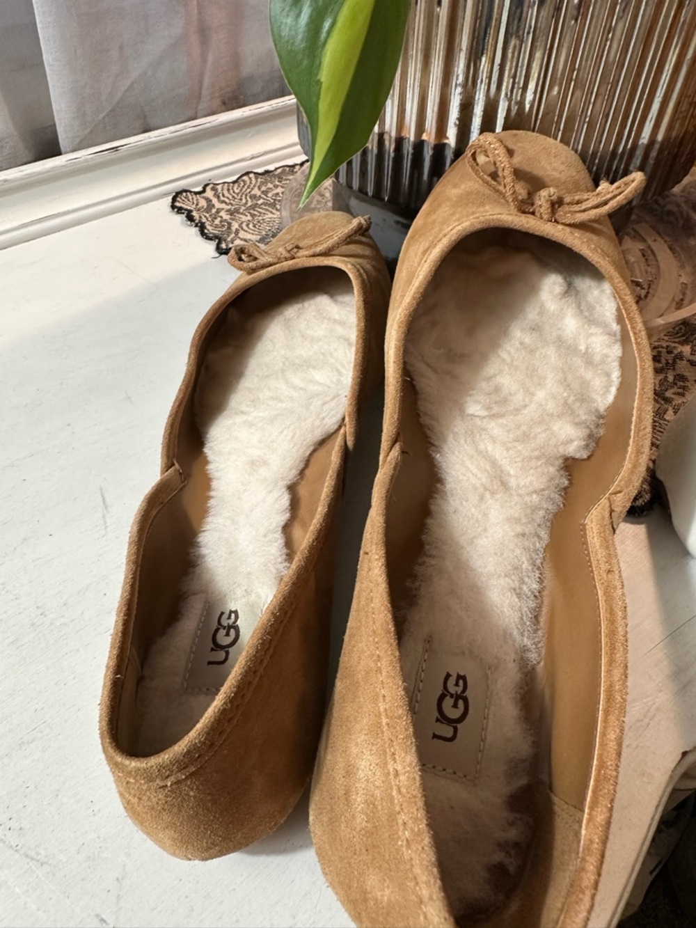 UGG Chestnut Suede Shearling Ballet Flats with Bow - Picture 2 of 11